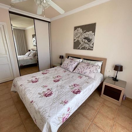 Residencial La Mar Mit Meerblick Пуэрто-де-Сантьяго Экстерьер фото
